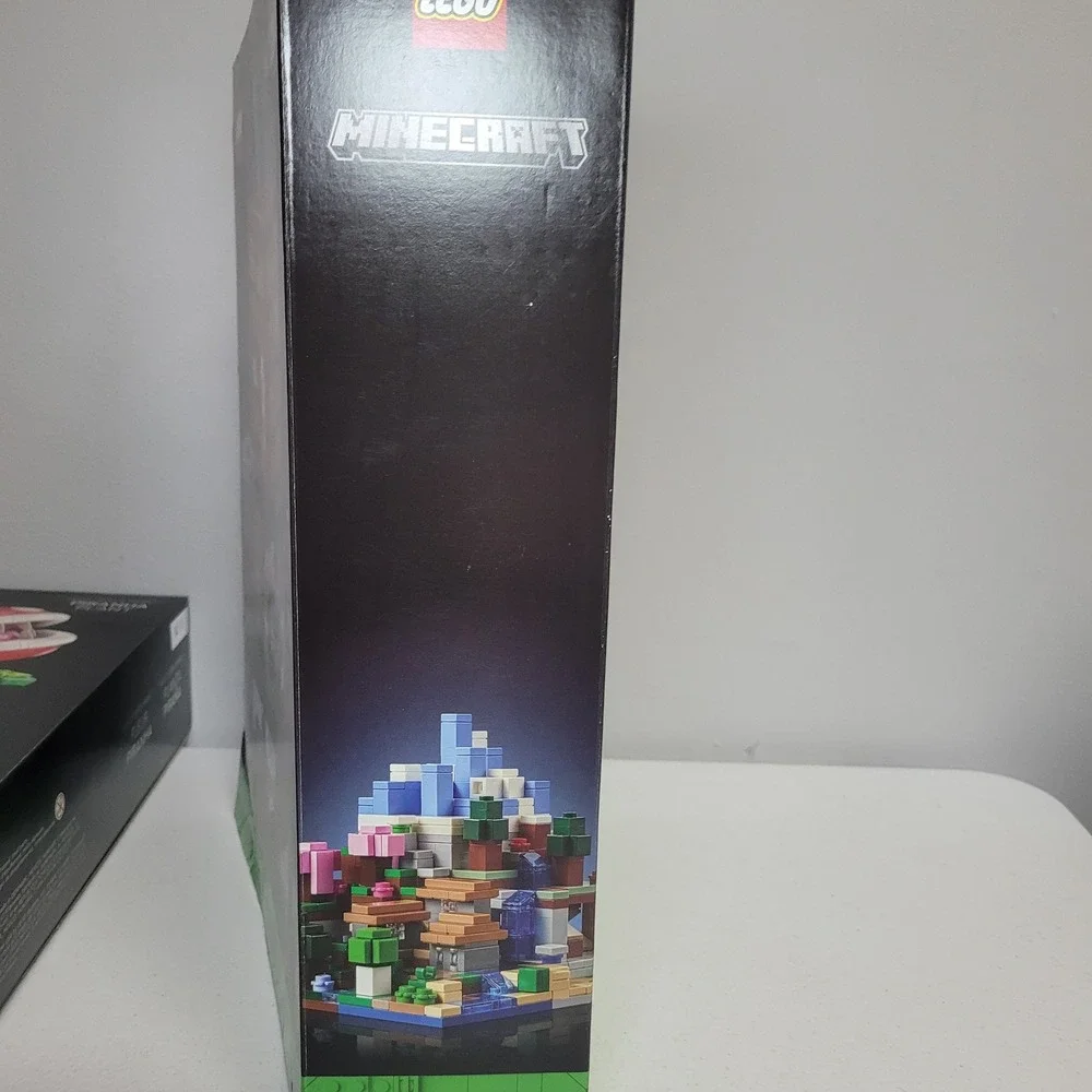 LEGO Minecraft The Crafting Table 21265 Empty Box Only